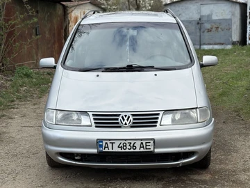 Авто Volkswagen Sharan 1999 № 8682232