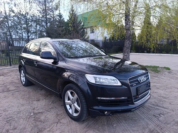 Авто Audi Q7 2006 № 8682245