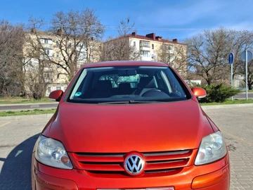 Авто Volkswagen Golf Plus 2006 № 8682279
