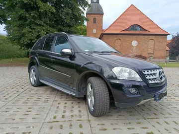 Авто Mercedes Ml Серия 2010 № 8682291