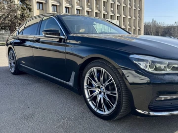 Авто BMW 7 Серия 2016 № 8682337