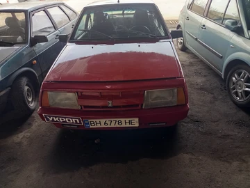 Авто ВАЗ 2109 1992 № 8682395