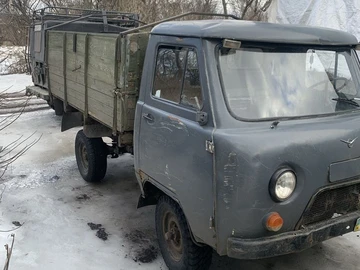 Авто УАЗ 3303 1993 № 8682397