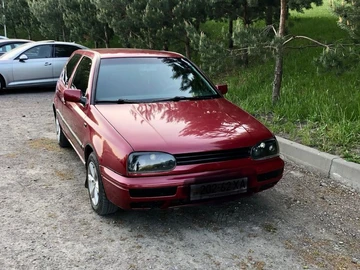 Авто Volkswagen Golf 1992 № 8682476