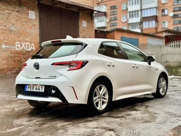 Авто Toyota Corolla 2019 № 8682503