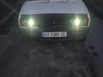 Авто ВАЗ 2107 1993 № 8682597