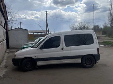 Авто Citroen Berlingo 2002 № 8682759