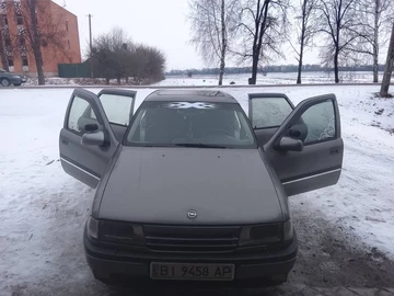 Авто Opel Vectra 1991 № 8682766