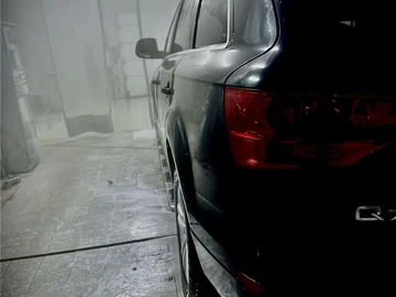 Авто Audi Q7 2007 № 8682769