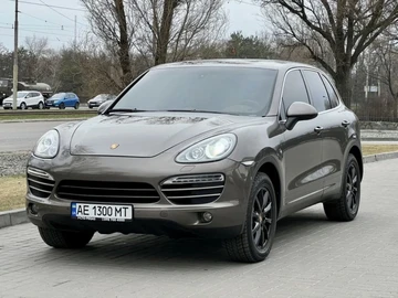 Авто Porsche Cayenne 2013 № 8682790