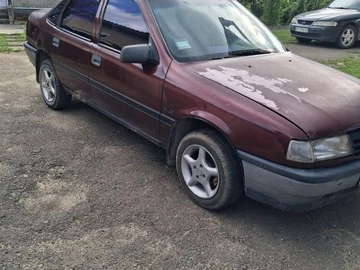 Авто Opel Vectra 1990 № 8683006