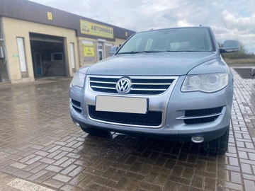 Авто Volkswagen Touareg 2007 № 8683054