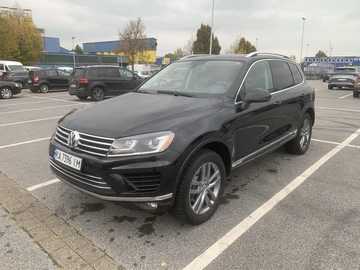 Авто Volkswagen Touareg 2014 № 8683067