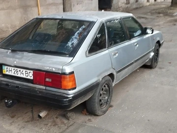 Авто Toyota Camry 1985 № 8683316