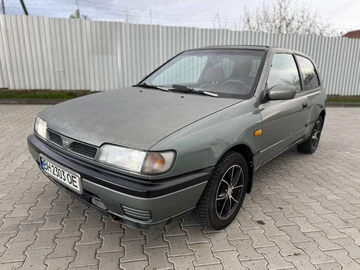 Авто Nissan Sunny 1993 № 8683342