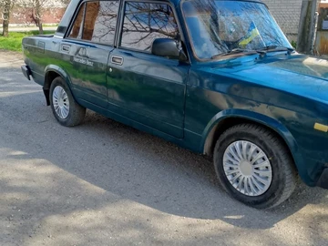 Авто ВАЗ 2107 2000 № 8683640