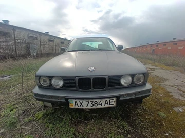 Авто BMW X1 1988 № 8683642