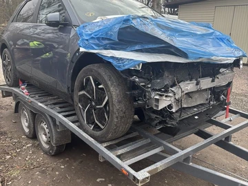 Авто Hyundai Ioniq 2023 № 8683693