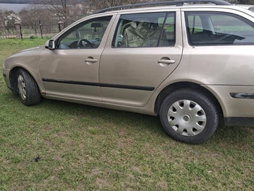 Авто Skoda 100 2004 № 8683720