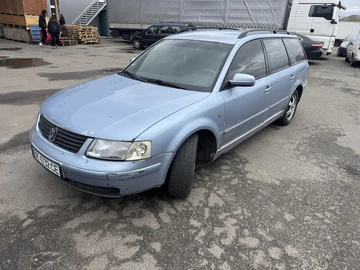 Авто Volkswagen Passat Variant 1998 № 8683725