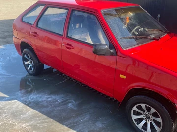 Авто ВАЗ 2109 1992 № 8683765
