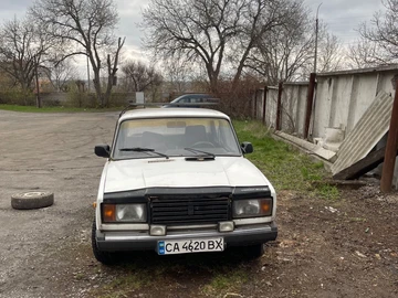 Авто ВАЗ 2107 2002 № 8683903