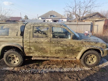 Авто Mitsubishi L 200 2004 № 8683929