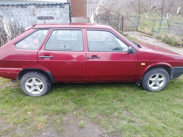Авто ВАЗ 21093 1997 № 8683959