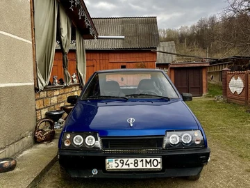 Авто ВАЗ 2109 1996 № 8683961