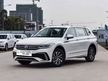 Авто Volkswagen Tiguan 2025 № 8684227