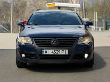 Авто Volkswagen Passat Variant 2006 № 8684233