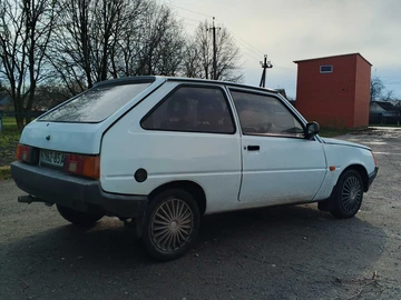 Авто ЗАЗ Таврия 1993 № 8684289