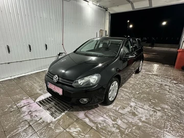 Авто Volkswagen Golf 2010 № 8684295