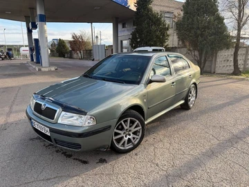 Авто Skoda Octavia 2002 № 8684323