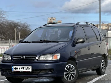 Авто Toyota Picnic 1999 № 8684393