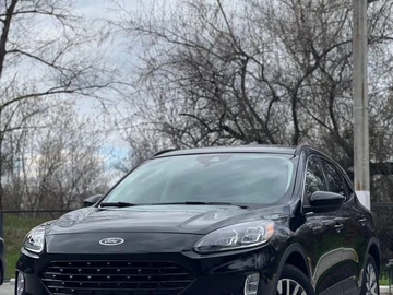 Авто Ford Escape 2021 № 8684401