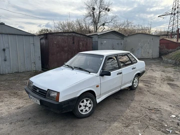 Авто ВАЗ 21099 1996 № 8684418