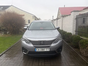 Авто Peugeot 5008 2018 № 8684421