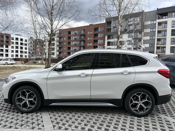 Авто BMW X1 2018 № 8684441