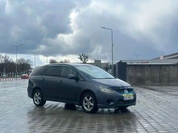 Авто Mitsubishi Grandis 2005 № 8684468