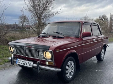 Авто ВАЗ 2103 1982 № 8684479