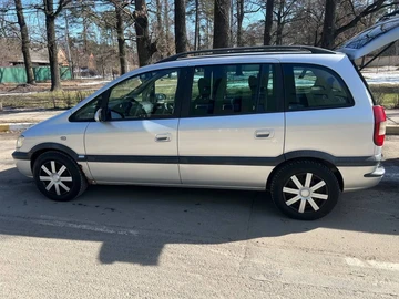 Авто Opel Zafira 2004 № 8684734