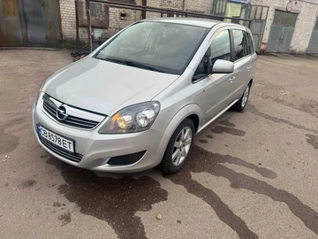 Авто Opel Zafira 2010 № 8684770