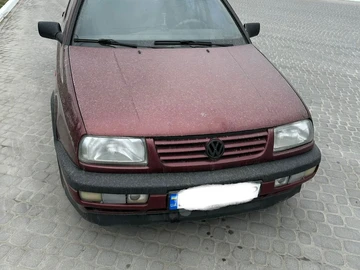 Авто Volkswagen Vento 1993 № 8684795