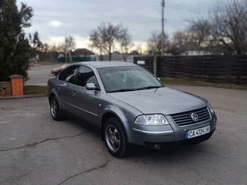 Авто Volkswagen Passat Sedan 2002 № 8684803