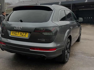 Авто Audi Q7 2007 № 8684815