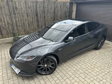 Авто Tesla Model 3 2024 № 8684921