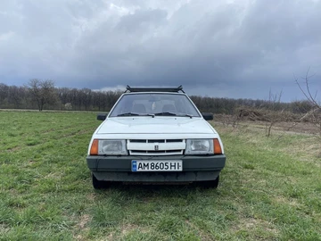 Авто ВАЗ 2109 1991 № 8684997