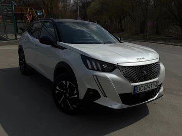 Авто Peugeot 2008 2020 № 8685024
