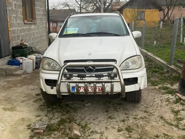 Авто Mercedes Ml Серия 2003 № 8685041